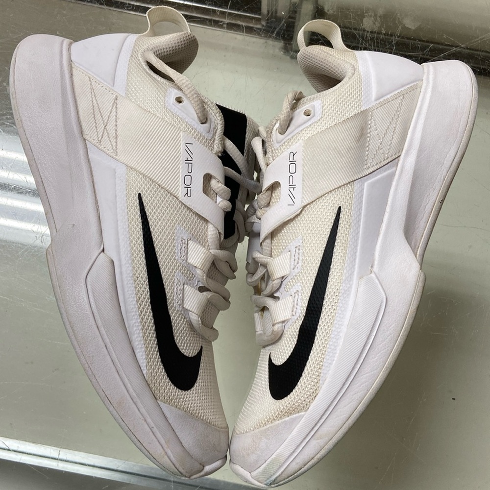 Nike White Vapor
